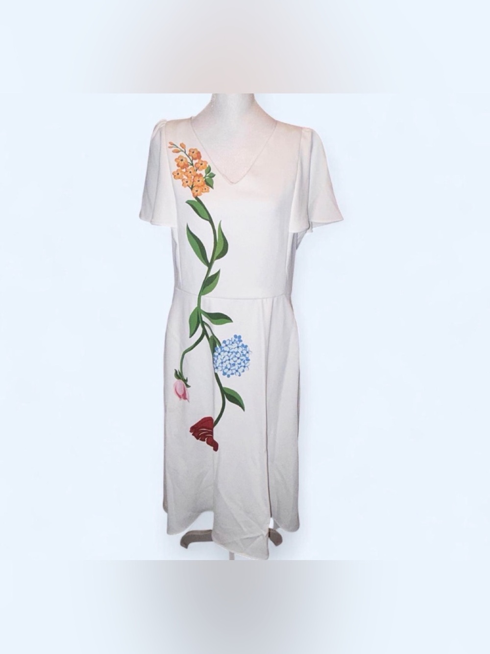 MOTF Cream Midi Dress with Vertical Floral Vine